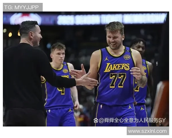 10月23日湖人对快船精彩对决在线直播全程回顾与分析 10月23日湖人对快船精彩对决在线直播全程回顾与分析