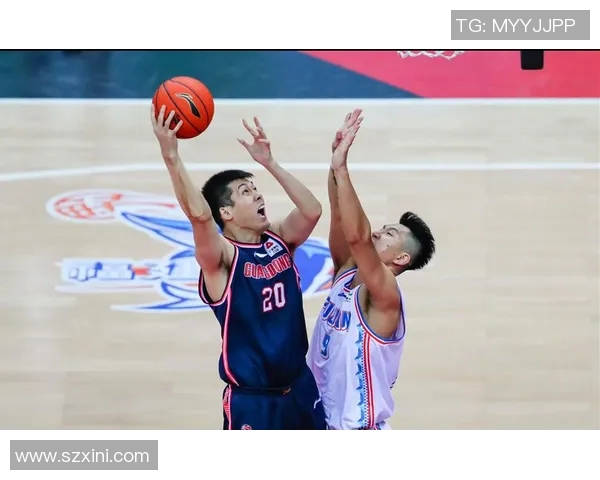 1月15日CBA精彩对决回顾广东队与福建队的激烈比赛录像重温 1月15日CBA精彩对决回顾广东队与福建队的激烈比赛录像重温